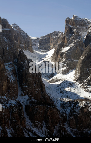 Les falaises et les montagnes VAL DE MESDI Gruppo del Sella Sella Gruppe Colfosco Corvara Selva Dolomites Italie Banque D'Images