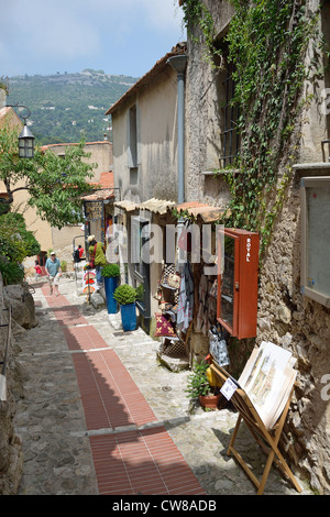 Rue Pavée, Èze, Côte d'Azur, Alpes-Maritimes, Provence-Alpes-Côte d'Azur, France Banque D'Images