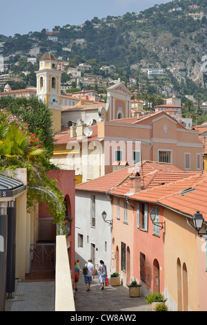 Vieille Ville montrant xvième siècle Citadelle, Villefranche-sur-Mer, Côte d'Azur, Alpes-Maritimes, Provence-Alpes-Côte d'Azur, France Banque D'Images