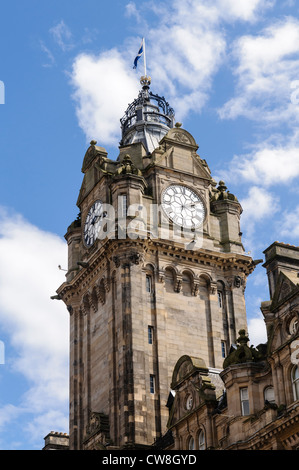 Tour de l'horloge de l'Hotel Balmoral Banque D'Images