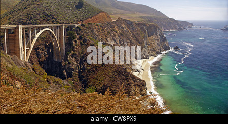 Bixby Creek Bridge sur California's Big Sur. Banque D'Images