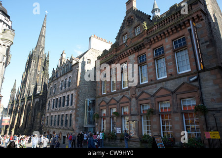 Le scotch whisky l'expérience de la sorcellerie et le moyeu sur le Royal Mile edinburgh scotland uk united kingdom Banque D'Images