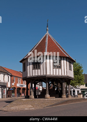 La Croix du marché dans l'ancienne ville de Wymondham Norfolk en Angleterre, Banque D'Images