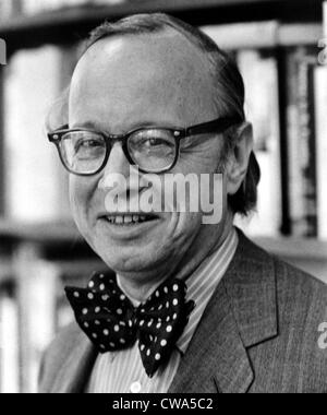 Historien et ancien Maison Blanche aide Arthur M. Schlesinger Jr., le 29 janvier 1974. Avec la permission de la CSU : Archives / Everett Collection Banque D'Images