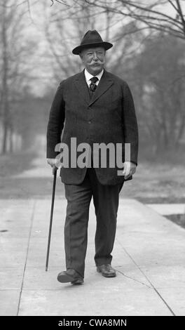 Ex-président William Howard Taft (1857-1930) en octobre 1923 lorsqu'il a été juge en chef de la Cour suprême dans un candide Banque D'Images