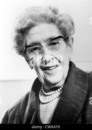 Agatha Christie (1890-1976) écrivain britannique en 1975. Photo par Godfrey Argent. Avec la permission de la CSU : Archives / Everett Banque D'Images