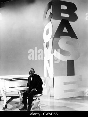 Count Basie, 1965. Avec la permission de : Archives CSU/Everett Collection Banque D'Images