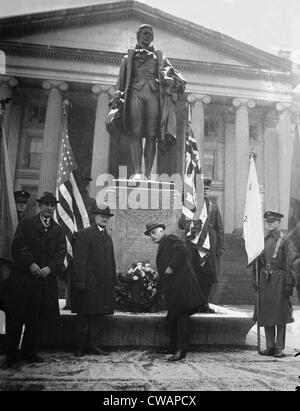 Andrew Mellon (1855-1937), secrétaire au Trésor, au 168e anniversaire de naissance d'Alexander Hamilton, le premier Banque D'Images