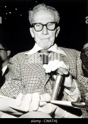 Ezra Pound, poète américain (1885-1972) Rome, Italie, 3-28-61. Avec la permission de la CSU : Archives / Everett Collection Banque D'Images