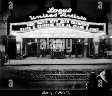 Loew's et United Artists Ohio Theater, montrant l'extérieur ROSE-MARIE, avec Joan Crawford, et les étapes 7 flèches avec Evans et al Banque D'Images