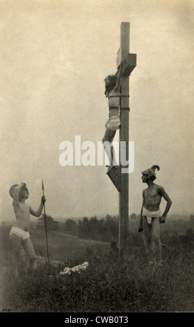 Jésus Christ, la Crucifixion de profil, avec deux soldats romains, platinum print photo de F. Hollande 24, 1898. Banque D'Images