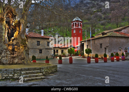 Monastère Panagia Mavrotissa Kastoria Grèce Macédoine de l'Ouest (Europe) Banque D'Images