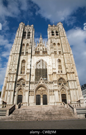 Bruxelles - Saint Michel et Sainte Gudule cathédrale gothique - Façade ouest Banque D'Images