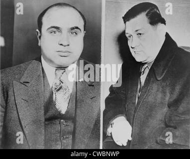 Al Capone (à gauche) et son rival, George "Bugs" Moran, Polish-Irish le patron de la piste du côté nord. Capone a tué 6 membres de Banque D'Images