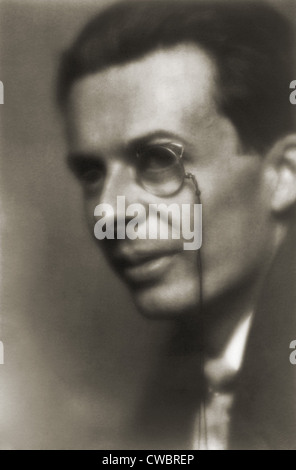 Aldous Huxley (1894-1963), auteur anglais de la science-fiction dystopique classic, Brave New World (1932). 1926 avec portrait Banque D'Images