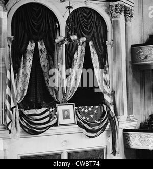 L'assassinat d'Abraham Lincoln a eu lieu dans le drapeau du Président drapé fort au Ford's Theatre le 14 avril 1865. Banque D'Images