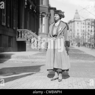 Nora Stanton Blatch (1883-1971), a été la première femme américaine à obtenir un diplôme en génie civil et l'admission à la Banque D'Images