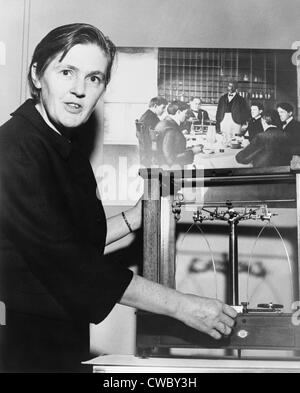 Le Dr Frances Kelsey Oldham, un pharmacologue avec la Food & Drug Administration américaine a empêché la distribution de l'effet sédatif Banque D'Images