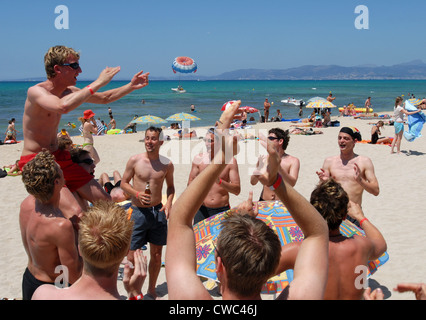 Espagne, Majorque, Les fans de football allemand sur Ballermann Banque D'Images