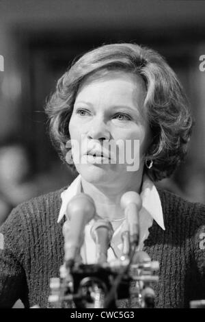 Rosalynn Carter témoigne devant sous-comité sénatorial sur la santé pour faire pression en faveur de la Loi sur les systèmes de santé mentale. Elle a prôné l' Banque D'Images