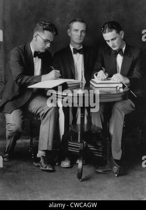 Avenir Le président américain Lyndon Johnson (tête en bas à droite) avec Southwest Texas State Teachers College l'Équipe de débat. L-R : Elmer Banque D'Images