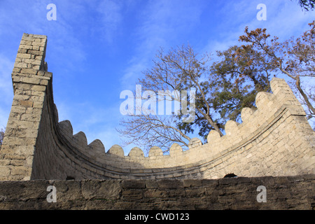 Baku, Azerbaïdjan. Un fragment de mur de la forteresse Banque D'Images