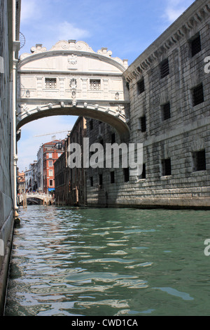 Pont des Soupirs, Venise Italie Ponte dei Sospiri, Venezia Italia, Venedig Seufzerbrücke Italien Pont des Soupirs, Venise Italie Banque D'Images