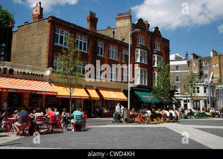 Comptoir Libanais et Casa Brindisa restaurants et café Greenfields sur Exhibition Road, South Kensington, London, UK Banque D'Images