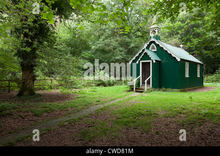 Itchen supérieure Église bénéfice ' l'église dans les bois", d'un fer église construite en 1883 pour les roturiers, charbonniers et tsigane sur itinerents Bramdean commun. Banque D'Images