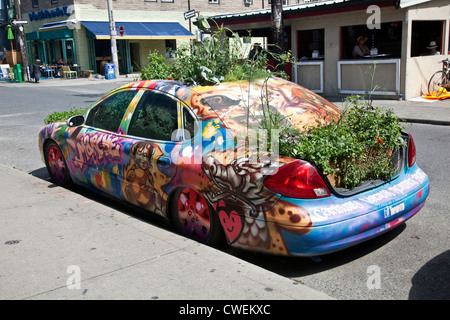 Voiture peinait comme Potager au Toronto's multicultural historique célèbre Kensington Market à Toronto;Ontario;Canada Banque D'Images