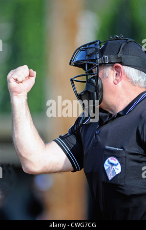 Accueil Baseball signaux arbitre appel grève jeu secondaire. USA. Banque D'Images