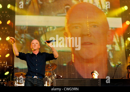 Singer Jimmy Somerville sur scène au Festival de rembobinage Henley on Thames 2012. Par0261 Banque D'Images