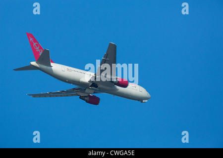 Omni Air International (OAI) Boeing 767-224 (ER) avion N234AX cn 30436 Banque D'Images