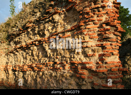 Détail mur Romain de maçonnerie à Balkerne Gate Colchester, Essex, Angleterre Banque D'Images