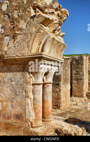 Ruines du cloître de Santa Clara Velha à Coimbra Banque D'Images