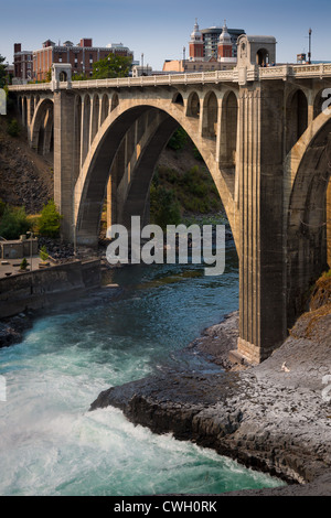 Monroe Street Bridge à Spokane, Washington Banque D'Images