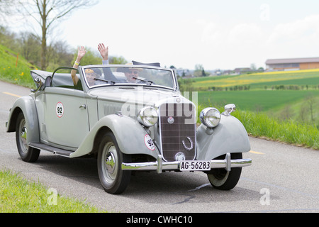 Vintage Car Mercedes-Benz 230 de 1937 au Grand Prix de Mutschellen, SUI le Avril 29, 2012. Banque D'Images