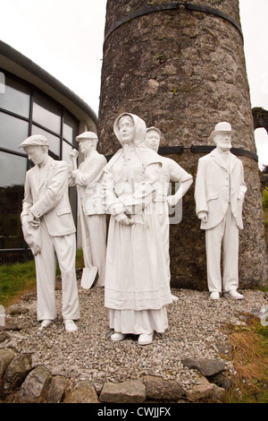 Statue de travailleur d'argile près de l'entrée d'une papule Martyn Argile de Chine Museum, St Austell, Cornwall, Royaume-Uni. Banque D'Images