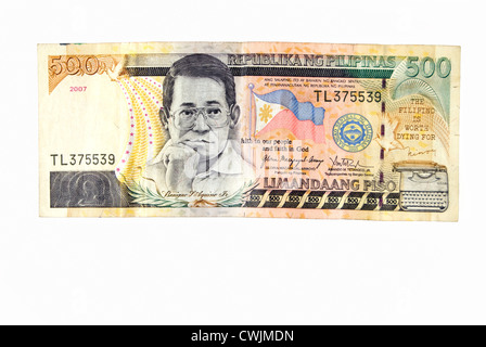 Gros plan du 500-peso bills sur fond blanc Banque D'Images