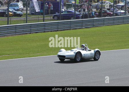 Lister Bristol à RAC Woodcote Trophy pour les voitures de sport pré-56 Silverstone Classic 22 Juillet 2012 Banque D'Images