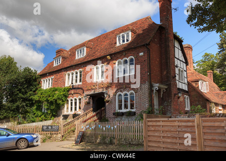 15e siècle Cheval Noir pub réputé pour avoir de fantômes en plus hanté village anglais de Pluckley, Kent, Angleterre, Royaume-Uni, Angleterre Banque D'Images