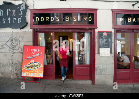 Façade de restaurant typique. Madrid, Espagne. Banque D'Images