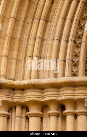 Détail de l'entrée de la cathédrale de Ripon North Yorkshire Angleterre Banque D'Images