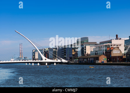 Samuel Beckett Bridge sur la rivière Liffey, Dublin, Irlande. Banque D'Images