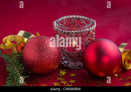 Décoration de Noël avec une bougie Banque D'Images