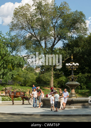 Fontaine, Cherry Hill, Central Park, NYC Banque D'Images