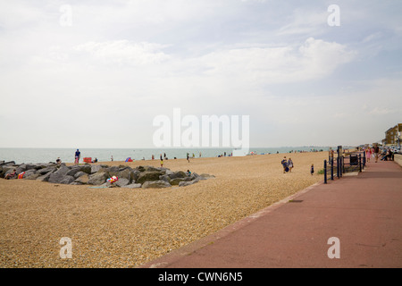 Hythe Kent England UK Août front de mer de cette populaire station balnéaire de la côte sud Banque D'Images