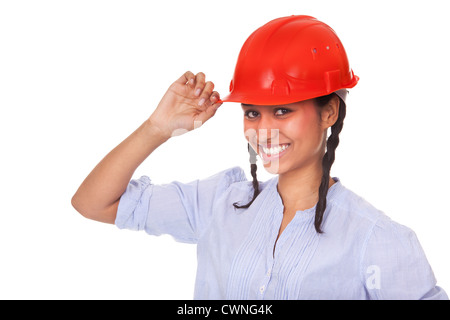 Multi-ethnique Nice Girl in red casque isolé sur fond blanc Banque D'Images