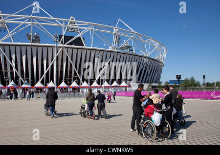 Les utilisateurs de fauteuil roulant à les Jeux Paralympiques de Londres 2012 Banque D'Images