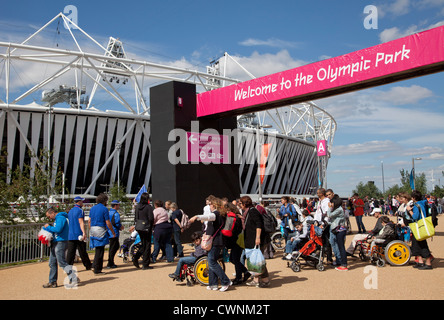 Les utilisateurs de fauteuil roulant à les Jeux Paralympiques de Londres 2012 Banque D'Images